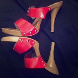NWOT Delicious Red Patten Heels